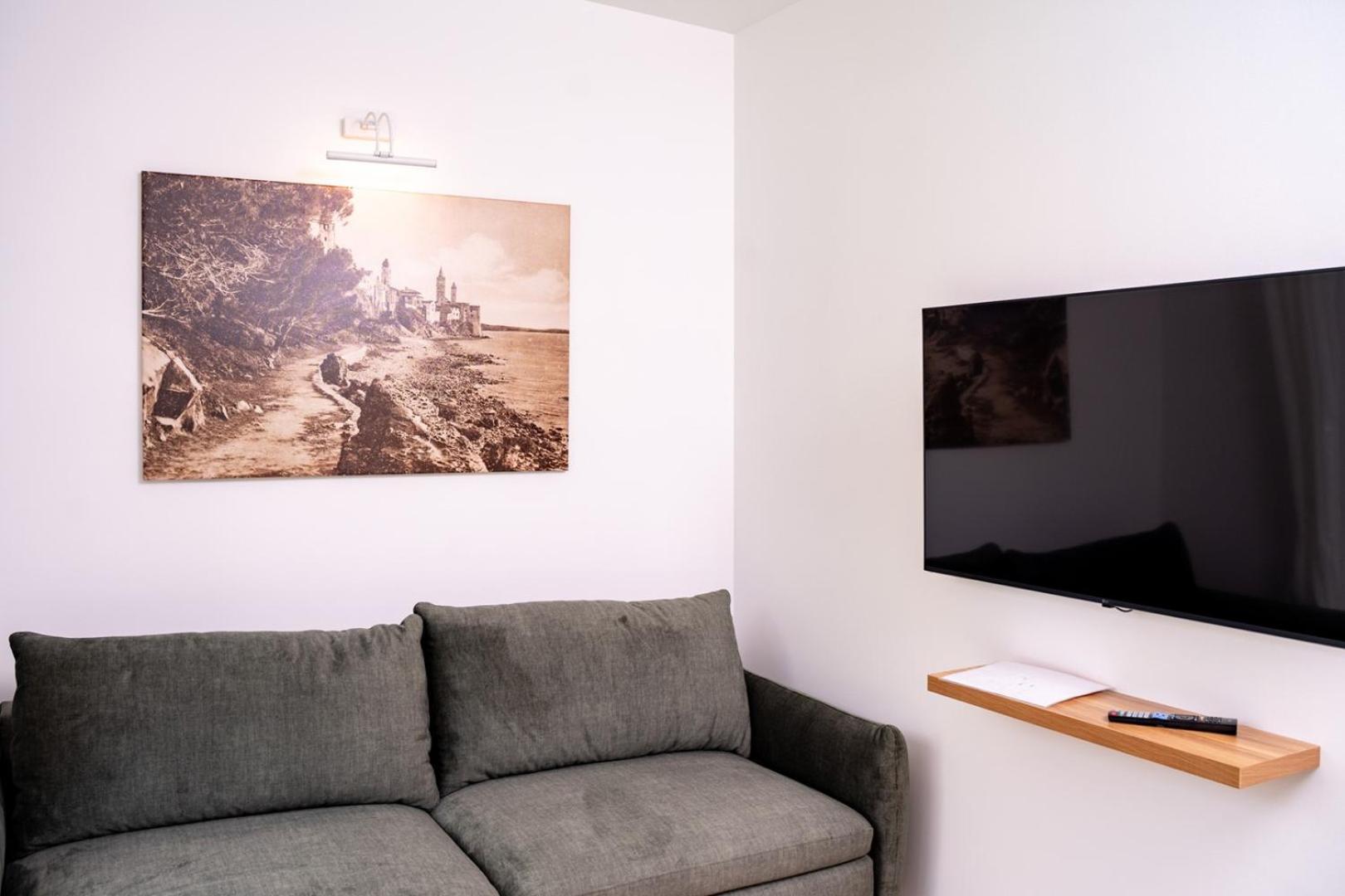 Arti Holiday Homes Banjol Ngoại thất bức ảnh