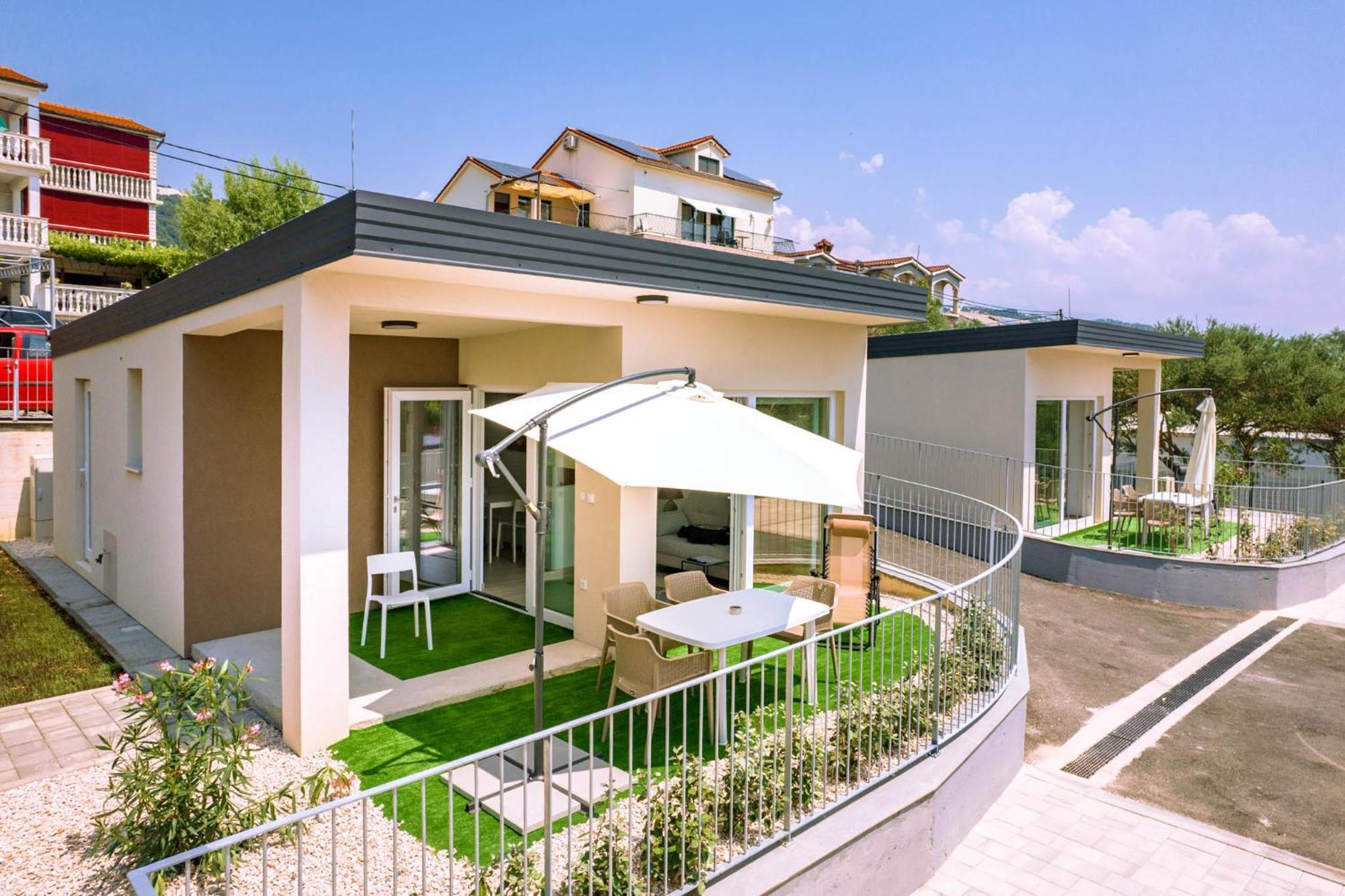 Arti Holiday Homes Banjol Ngoại thất bức ảnh